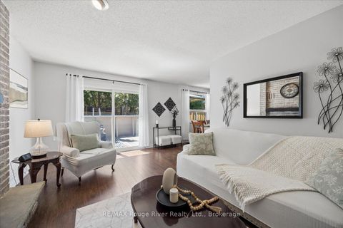 Photo 12 at 786 Greenbriar Drive, Eastdale, Oshawa