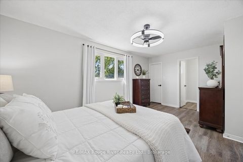 Photo 14 at 786 Greenbriar Drive, Eastdale, Oshawa