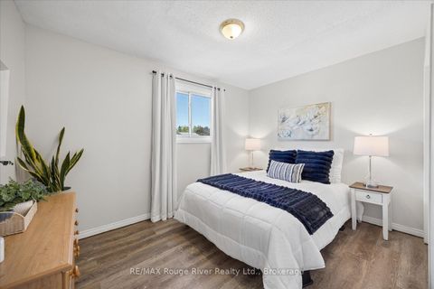 Photo 18 at 786 Greenbriar Drive, Eastdale, Oshawa