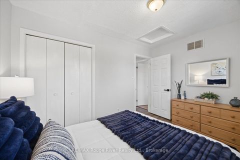Photo 19 at 786 Greenbriar Drive, Eastdale, Oshawa