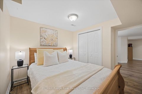 Photo 23 at 786 Greenbriar Drive, Eastdale, Oshawa