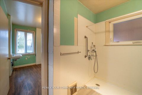 Photo 19 at 31 Allister Avenue, Cliffcrest, Toronto