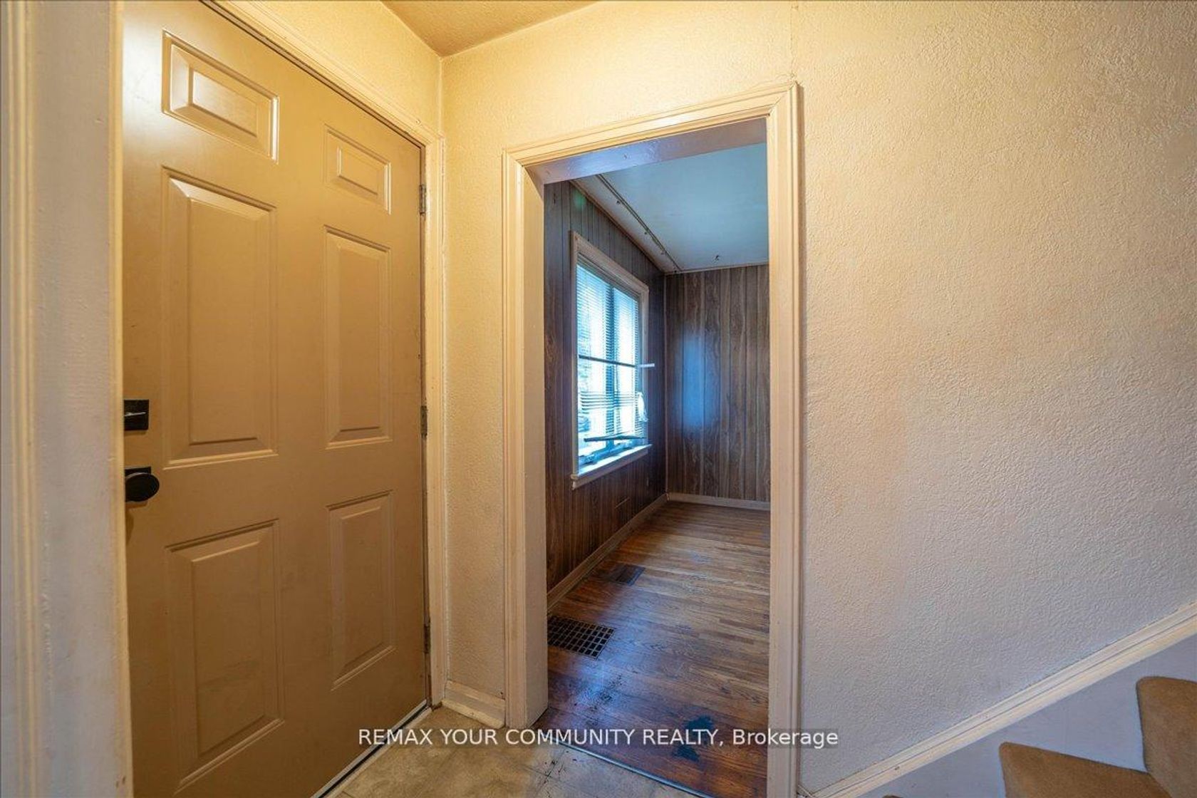 Photo 15 at 31 Allister Avenue, Cliffcrest, Toronto