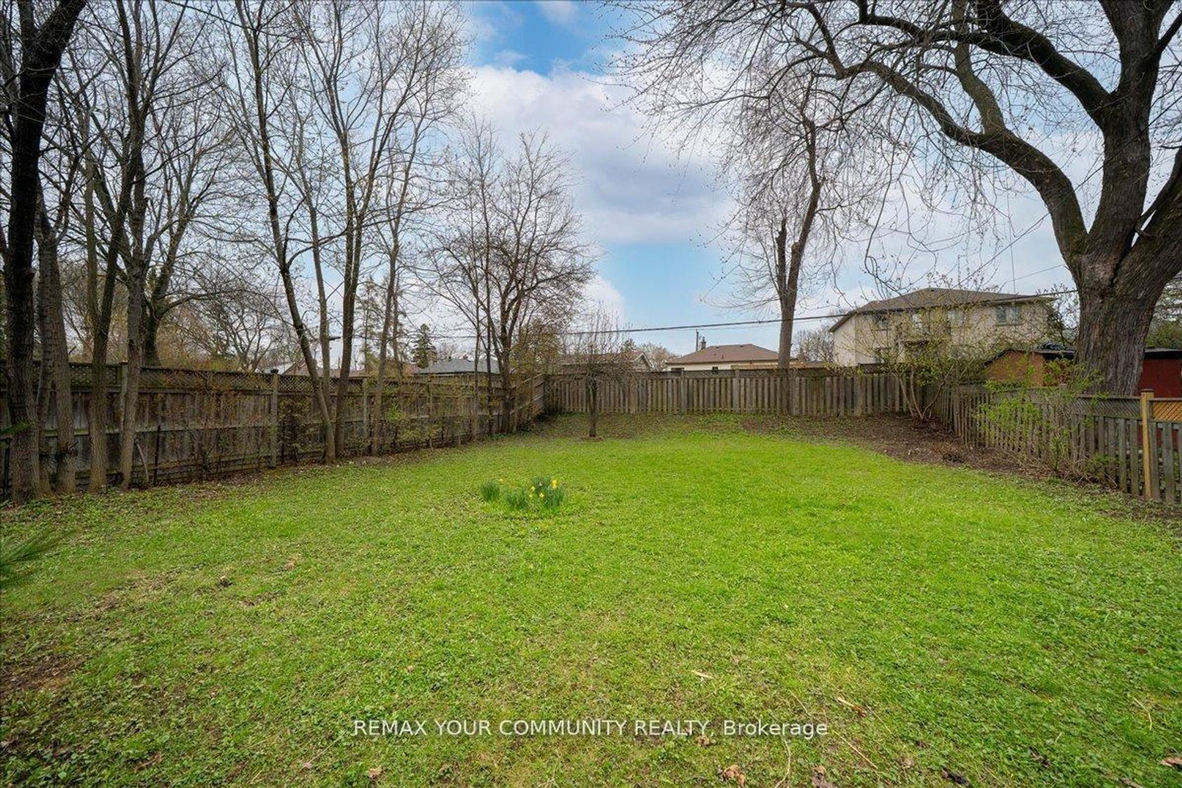 Photo 30 at 31 Allister Avenue, Cliffcrest, Toronto