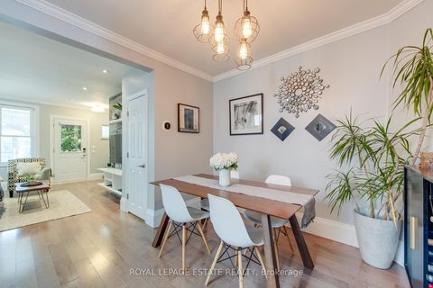 Photo 5 at 138 Woodmount Avenue, East York, Toronto
