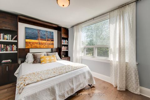 Photo 19 at 138 Woodmount Avenue, East York, Toronto