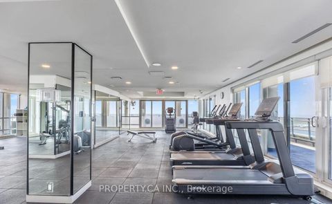 Photo 11 at 1105 - 410 Queens Quay W, Waterfront Communities C1, Toronto
