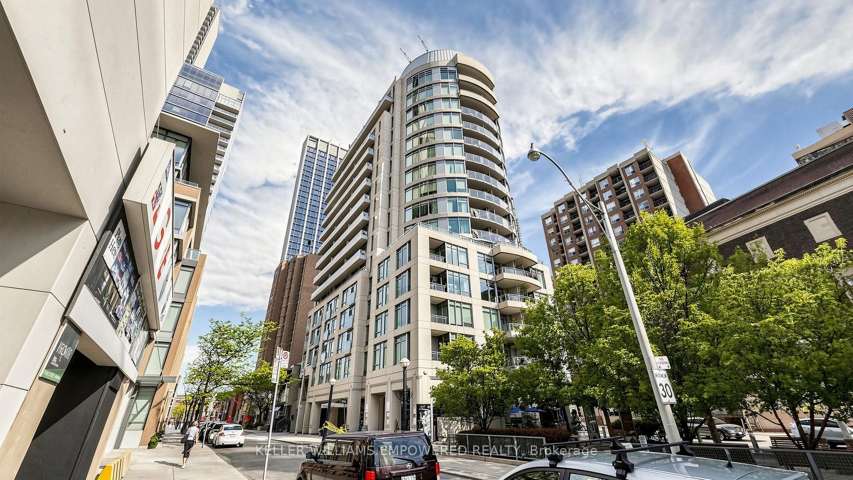 311 - 8 Scollard Street, Annex, Toronto 