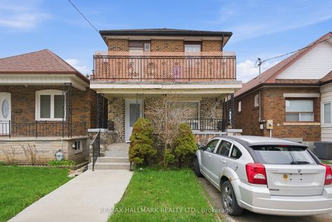 Photo 3 at 196 Livingstone Avenue, Belgravia, Toronto