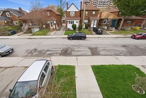 Photo 17 at 196 Livingstone Avenue, Belgravia, Toronto