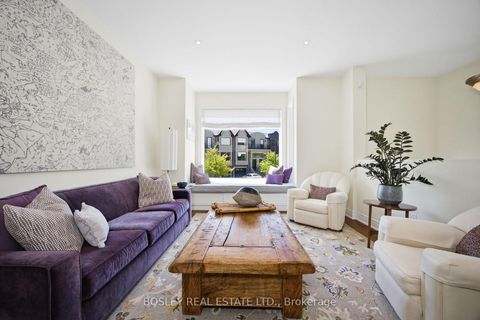 Photo 1 at 17 Matthew Court, Rosethorn, Toronto