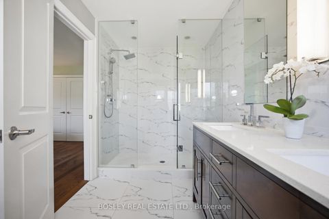 Photo 12 at 17 Matthew Court, Rosethorn, Toronto