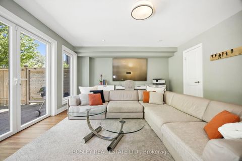 Photo 20 at 17 Matthew Court, Rosethorn, Toronto