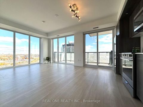 Photo 14 at 2704 - 30 Inn On The Park Drive, Don Mills, Toronto
