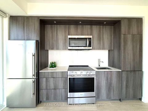 Photo 16 at 2704 - 30 Inn On The Park Drive, Don Mills, Toronto