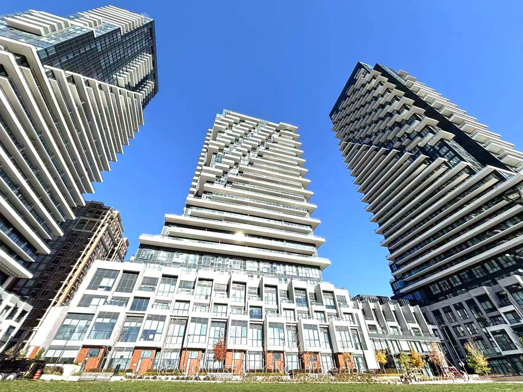 2704 - 30 Inn On The Park Drive, Don Mills, Toronto photo number 2