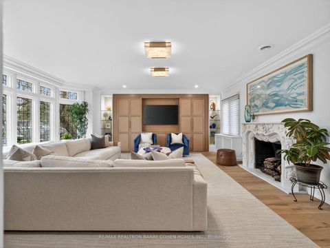 Photo 7 at 11 Ormsby Crescent, Forest Hill South, Toronto