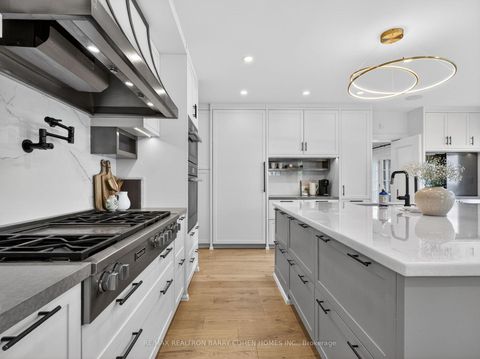 Photo 16 at 11 Ormsby Crescent, Forest Hill South, Toronto