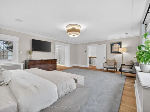 Photo 21 at 11 Ormsby Crescent, Forest Hill South, Toronto
