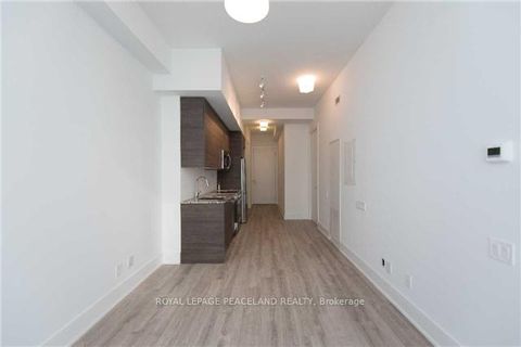 Photo 5 at 3604 - 28 Wellesley Street E, Yonge Corridor, Toronto