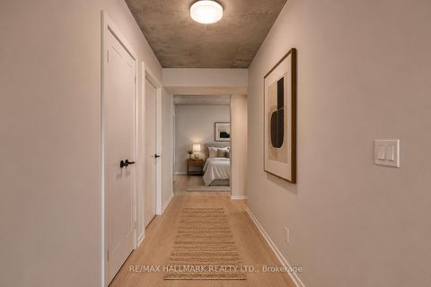 Photo 5 at 707 - 5 Soudan Avenue, Mount Pleasant West, Toronto
