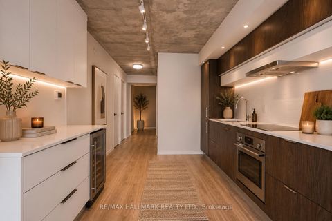 Photo 7 at 707 - 5 Soudan Avenue, Mount Pleasant West, Toronto