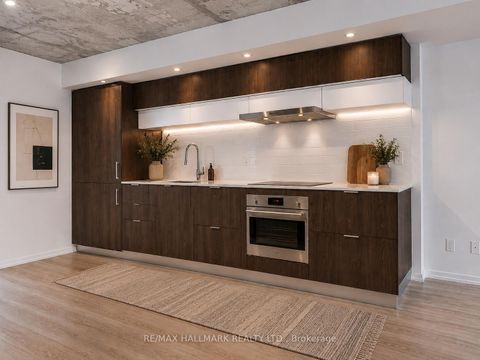 Photo 8 at 707 - 5 Soudan Avenue, Mount Pleasant West, Toronto