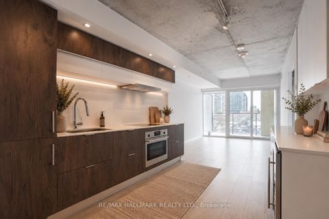 Photo 10 at 707 - 5 Soudan Avenue, Mount Pleasant West, Toronto