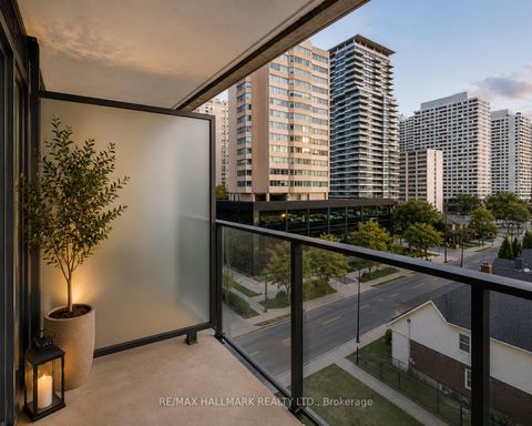 Photo 17 at 707 - 5 Soudan Avenue, Mount Pleasant West, Toronto