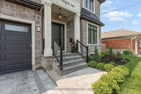 Photo 1 at 125 Regina Avenue, Lawrence, Toronto
