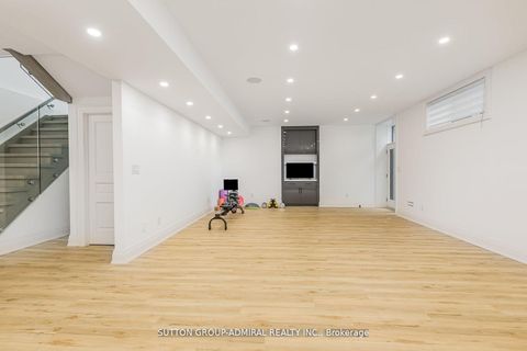 Photo 26 at 125 Regina Avenue, Lawrence, Toronto
