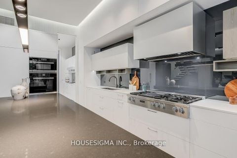 Photo 13 at 307 Richview Avenue, Forest Hill South, Toronto