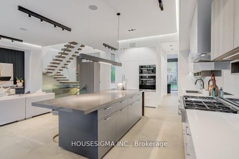 Photo 18 at 307 Richview Avenue, Forest Hill South, Toronto