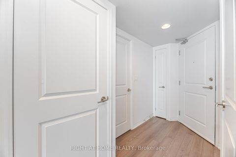 Photo 5 at 1112 - 125 Western Battery Road, Niagara, Toronto
