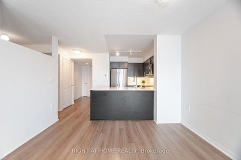Photo 13 at 1112 - 125 Western Battery Road, Niagara, Toronto