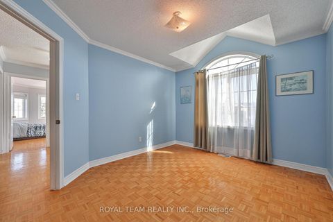 Photo 21 at 2 Sandway Crescent, Maple, Vaughan