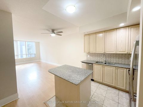 Photo 3 at 316 - 5233 Dundas Street W, City Centre West, Toronto