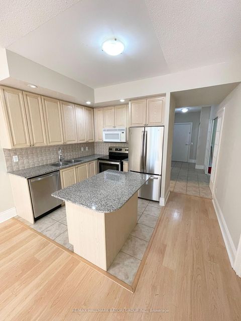 Photo 4 at 316 - 5233 Dundas Street W, City Centre West, Toronto