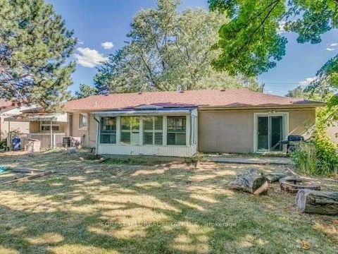 Photo 17 at 62 Northdale Road, Windfields, Toronto