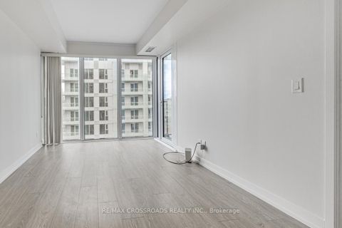 Photo 10 at 3222 - 19 Western Battery Road, Niagara, Toronto
