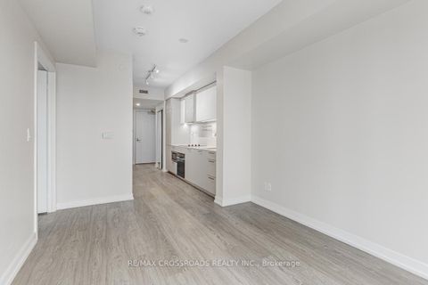 Photo 12 at 3222 - 19 Western Battery Road, Niagara, Toronto