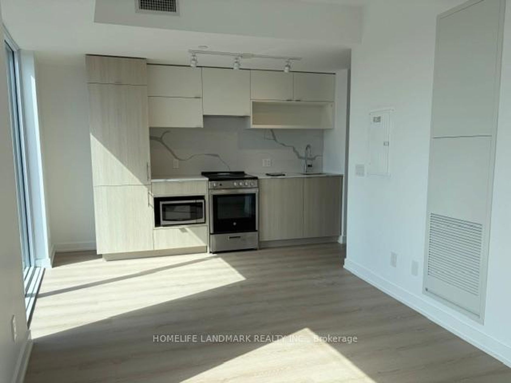 3107 - 100 Queen Street E, Yonge Corridor, Toronto photo number 2