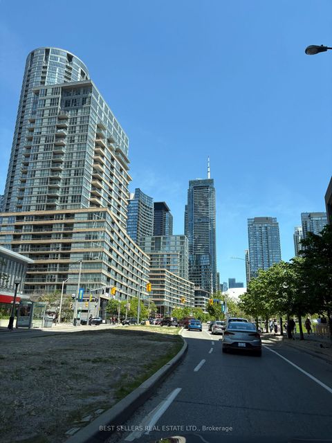 Photo 0 at 1001 - 4000 Spadina Avenue, Waterfront Communities C1, Toronto