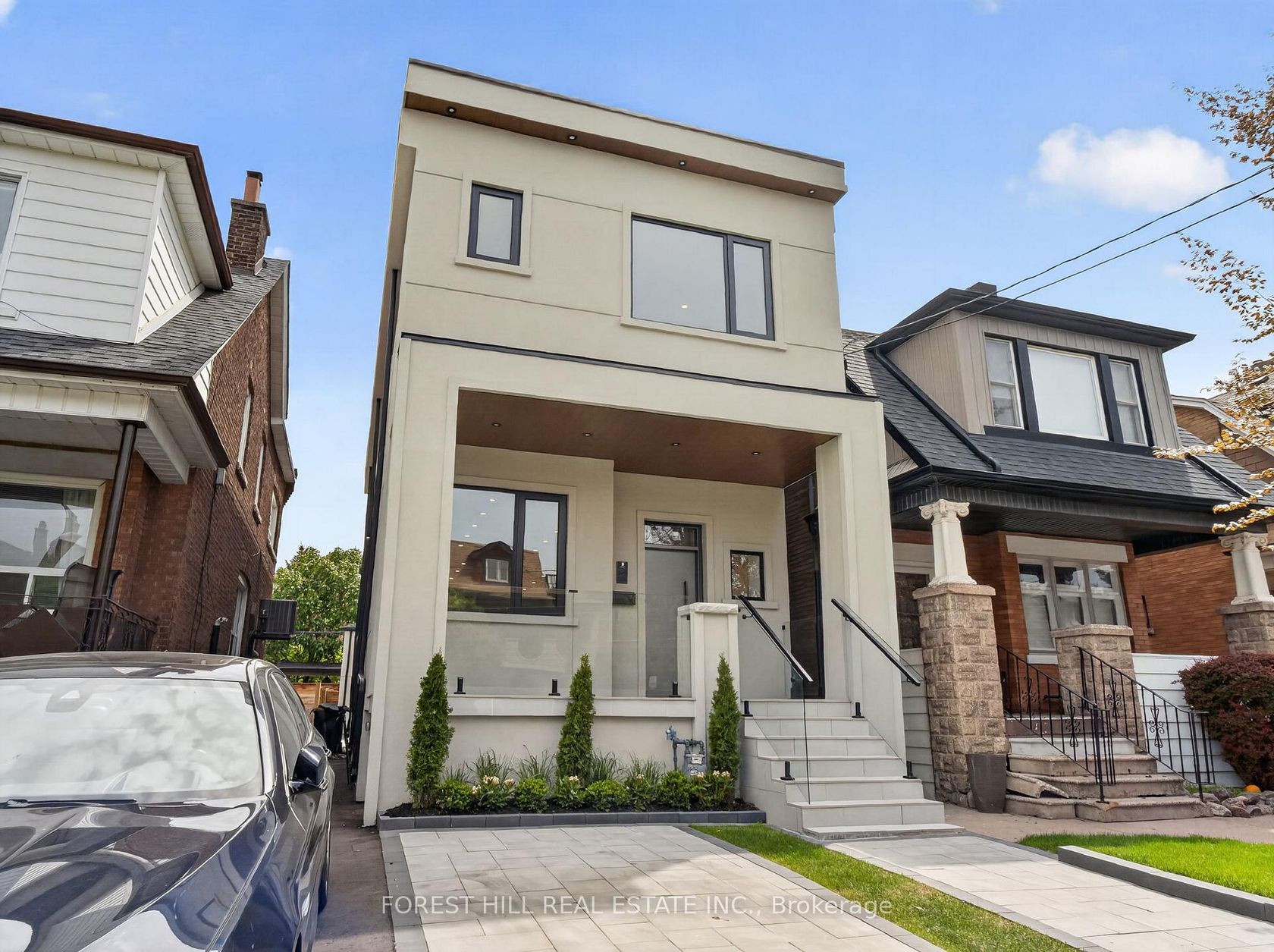 249 Lauder Avenue, Oakwood Village, Toronto photo number 2