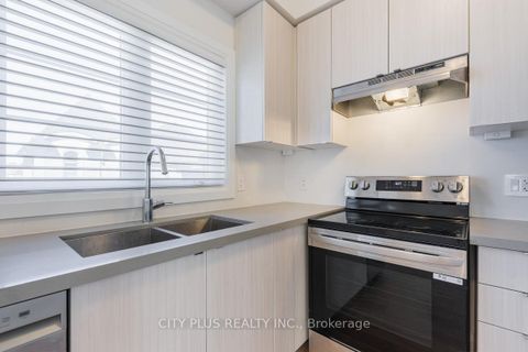 Photo 43 at 9398 Bayview Avenue, Observatory, Richmond Hill
