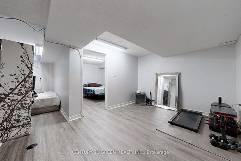 Photo 27 at 57 Kelso Crescent, Maple, Vaughan