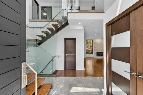 Photo 3 at 16 Chipping Road, Don Mills, Toronto
