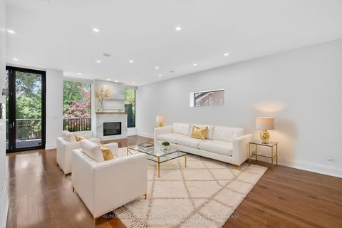 Photo 5 at 16 Chipping Road, Don Mills, Toronto