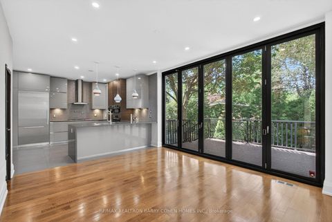 Photo 10 at 16 Chipping Road, Don Mills, Toronto