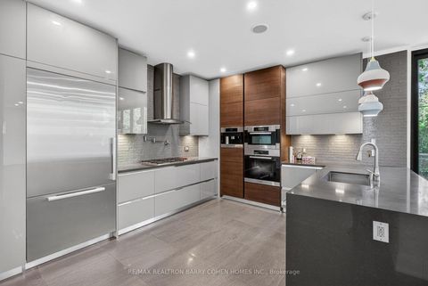 Photo 13 at 16 Chipping Road, Don Mills, Toronto